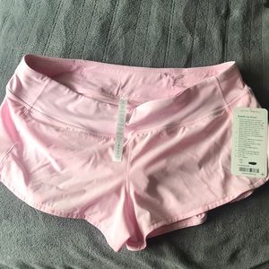 Lululemon speed up short
